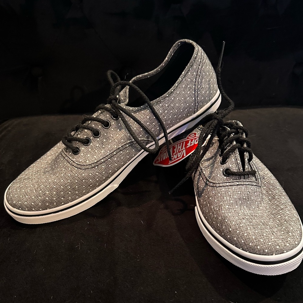 NWT Women’s Vans